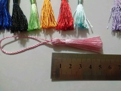 10 Borlas de Hilo 5cm en internet