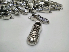 5 Dijes Colgantes Zapatillas