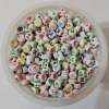 Letras Pastillas Blancas con Colores