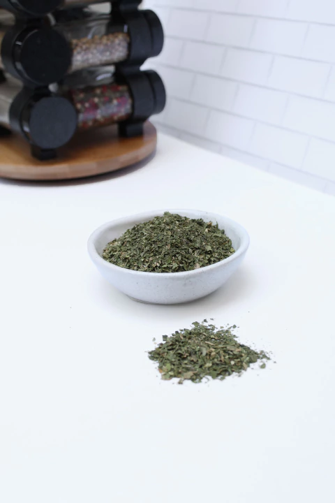 HOJAS DE PEREJIL x 25Gr