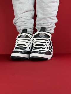 Louis vuitton skate preto branco importado - comprar online