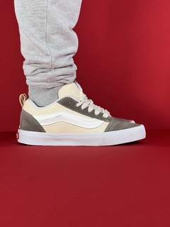 Vans Knu cinza bege branco Nacional S