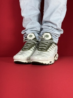 Nike tn plus bege verde importado - comprar online