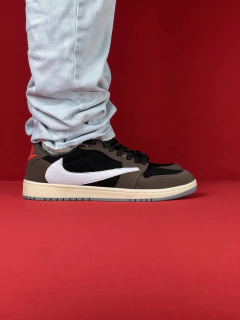 Air Jordan 1 travis scott preto marrom Nacional S