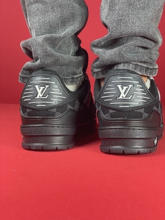 Louis vuitton trainer preto xadrez importado - WL Drop