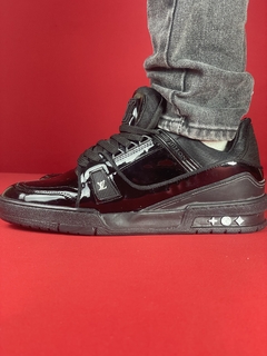 Louis vuitton trainner bota todo preto brilhante - comprar online