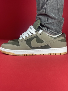 Nike Cinza/Preto Dunk sola amarelo Low Couro - comprar online