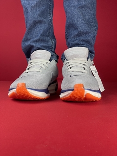 Nike ZoomX cinza,laranja nacional S na internet