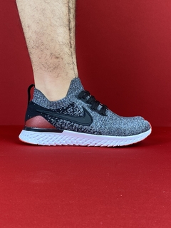Nike Meia cinza preto