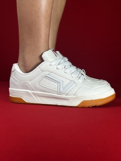 Vans upland branco sola amarelo - comprar online