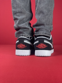 Nike dunk Jordan low 1 preto, cinza sola branco - WL Drop