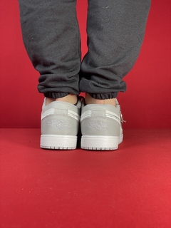 Nike dunk Jordan low 1 branco,cinza - WL Drop
