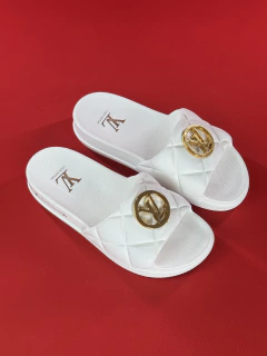 Chinelo slide Louis Vuitton Branco - WL Drop