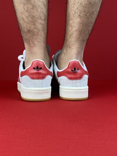 Adidas campus bege com vermelho nacional s - comprar online