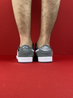 Air Jordan 1 travis scott cinza branco Nacional S na internet