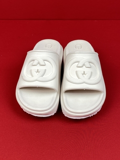 Chinelo De Grife Gucci creme - comprar online