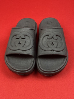 Chinelo De Grife Gucci preto - comprar online