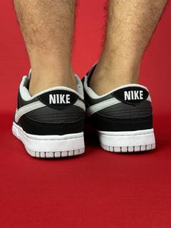 Nike dunk low preto e branco de camurça nacional s na internet
