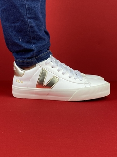 Veja branco dourado