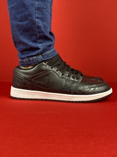 Air Jordan 1 Low preto branco Nacional S