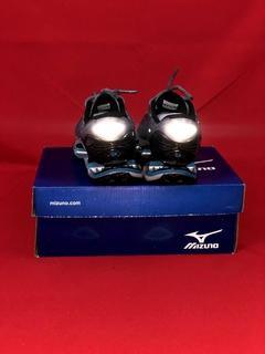 Mizuno Prophecy 8 na internet