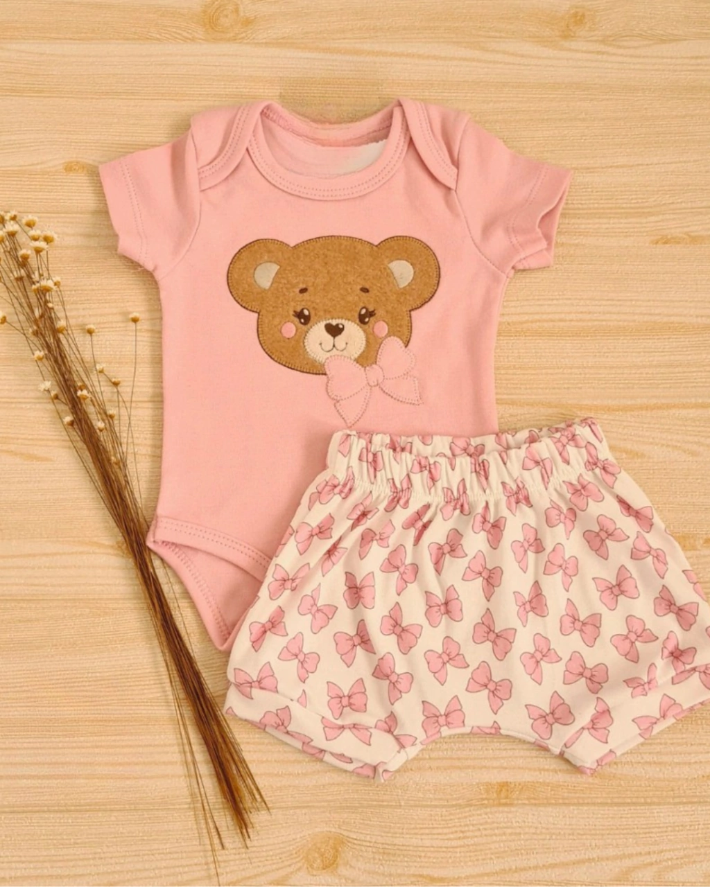 CONJUNTO BODY E SHORT URSA LAÇO UPI ULI