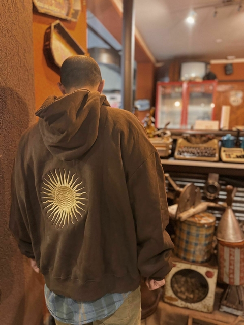 BUZO OID MORTALES CHOCOLATE - comprar online