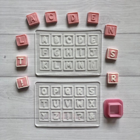 Letras abecedario relieve