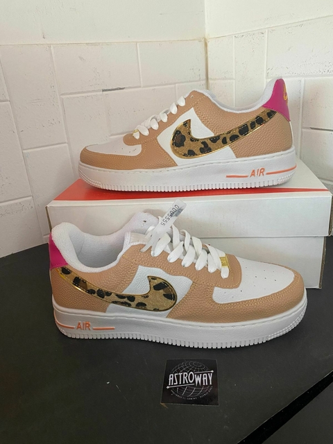 NIKE SB TIGER PRINT - comprar online