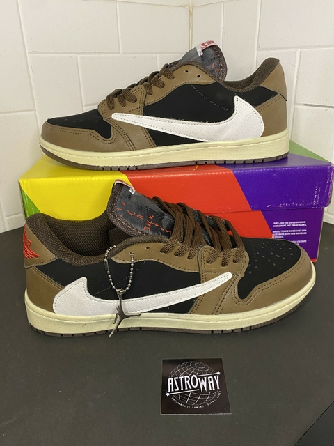 TRAVIS SCOTT X JORDAN "REVERSE MOCHA" - comprar online