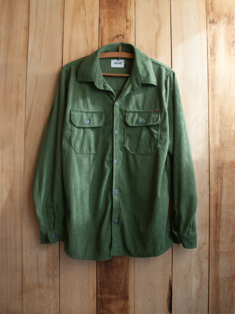 Camisa Corderoy - Verde Militar - comprar online