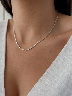 CHOCKER PENÉLOPE PRATA na internet