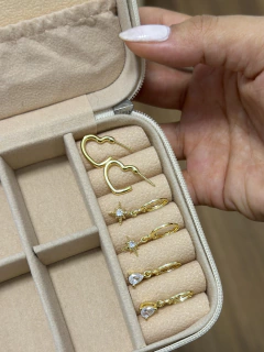 ARGOLINHAS GOTA ZIRCÔNIA BANHO OURO na internet