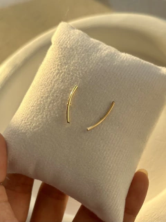 BRINCO EAR CUFF THIN BANHO OURO