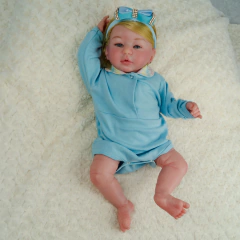 Imagem do Bebê Reborn Menina Corpo de Pano 48 cm Com Acessórios
