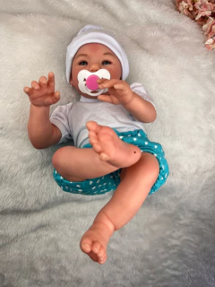 Bebê Reborn Menina Realista Carequinha Com Enxoval Completo - Mundo Azul e Rosa