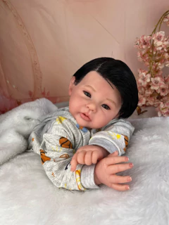 Bebê Reborn Menino Corpo Silicone Articulado Pode Molhar - Mundo Azul e Rosa