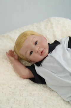 Bebê Reborn Menino Loiro Com Enxoval de Pandinha - loja online