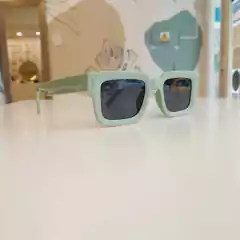 Imagen de LENTES DE SOL BCN - DIMPLES