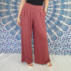Calça Pantalona Wide Leg Com Bolso Boho Chic Rosa Retrô na internet