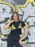 Remera corta corpiño / 142 en internet