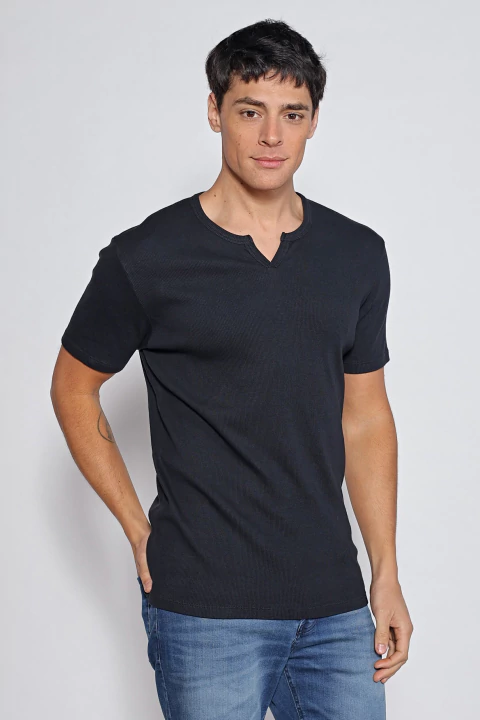 REMERA CHAPEL - comprar online