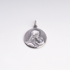 Medalla Virgen de la ternura plata 24 mm