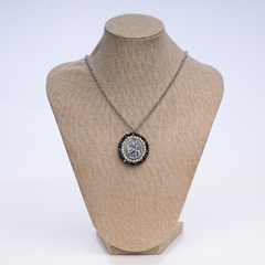 Conjunto medalla bordada doble - comprar online