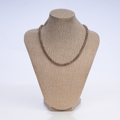 Collar con piedras grueso en internet