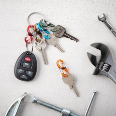 CHAVEIRO EM ALUMÍNIO KEYRING LOCKER NITE IZE na internet