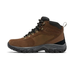 BOTA MASCULINA IMPERMEÁVEL WATERPROF NEWTON RIDGE PLUS II SUEDE MARROM BM2812-204 COLUMBIA - comprar online