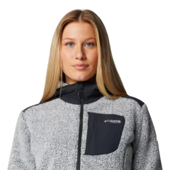 JAQUETA FEMININA SHERPA ARCTIC CREST TITANIUM FULL ZIP CINZA E PRETO AK8804-100 COLUMBIA - Terratop Aventura