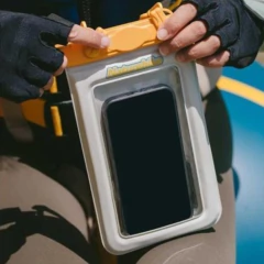 BOLSA PARA CELULAR IMPERMEÁVEL IPX8 6.8 VERDE NATUREHIKE - Terratop Aventura