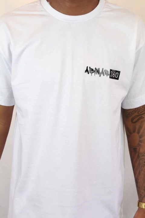 Camiseta Minimalist White